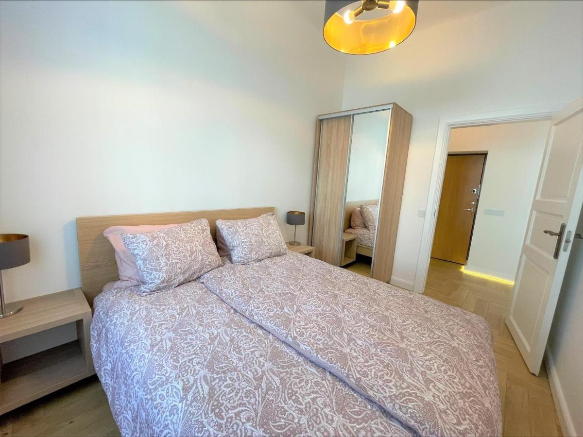 Picturesque Old Town Apartment With Charming Balcony Kaunas Eksteriør billede